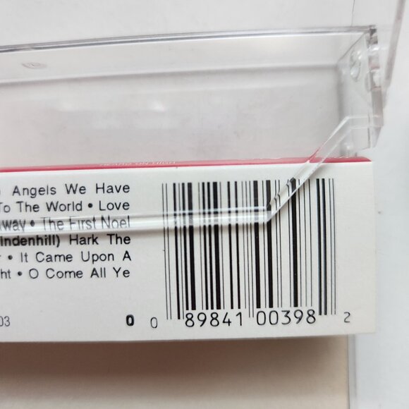 Christmas In The Kings Court Cassette Tape Celtic Harp & Pan Flute Ann Heymann R - Picture 3 of 4